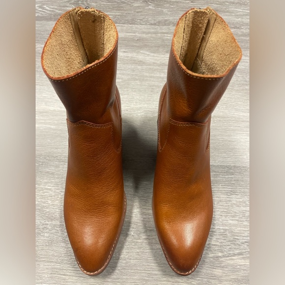 Sofft Shoes - Sofft Annabell Leather Ankle Boots Bourbon Size 9.5M